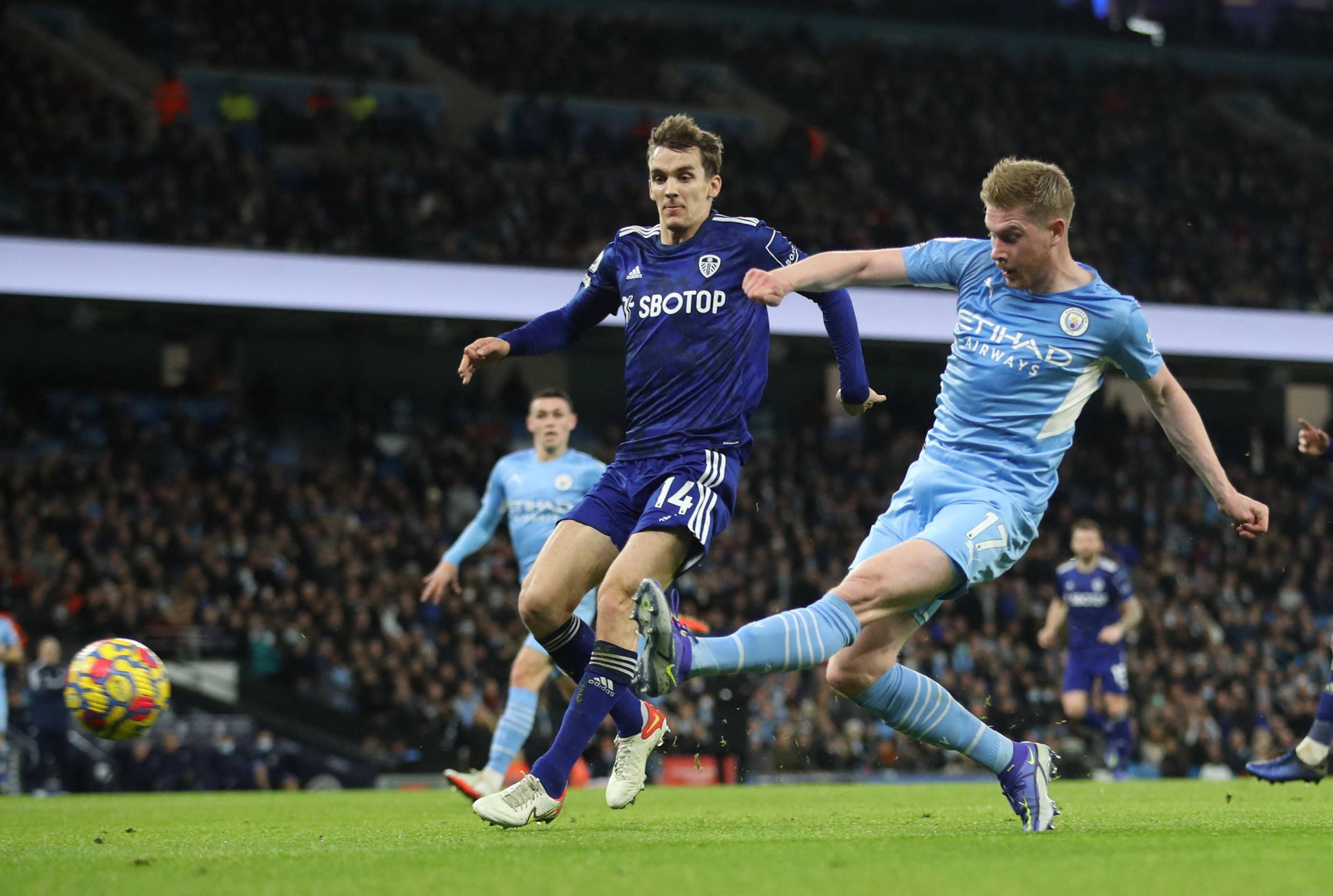 而是像比利 而是像比利