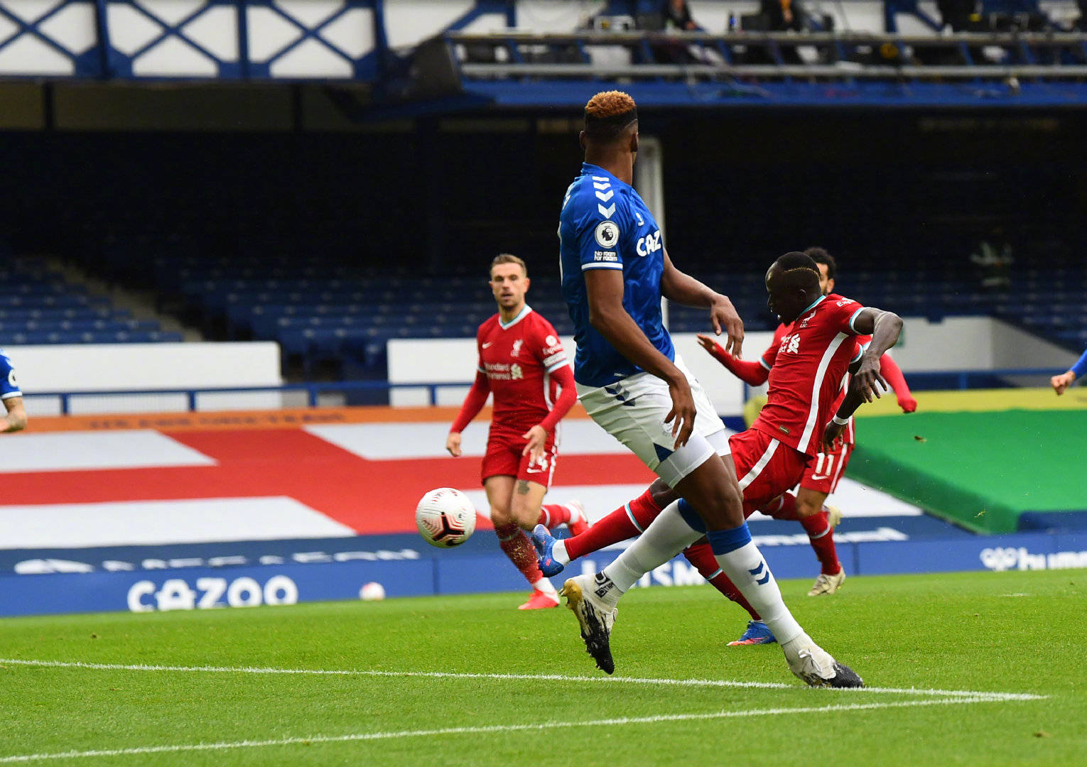 亚射手留在 亚射手留在